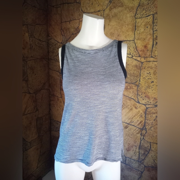Banana Republic Black and White Striped Tank Top - Picture 1 of 4
